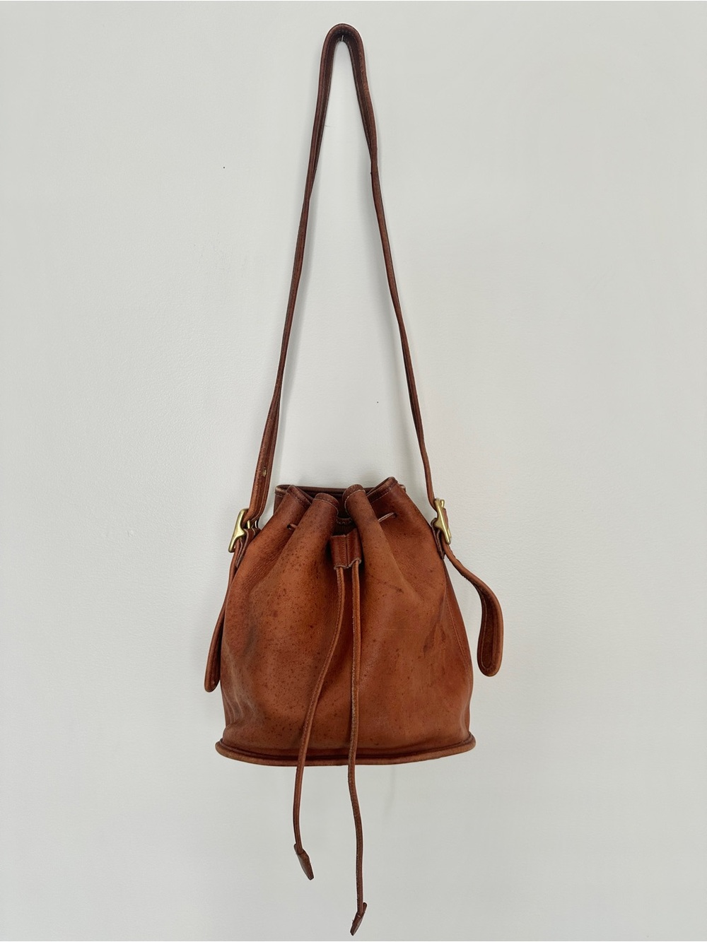 Vtg Coach 9952 Lula's Legacy Drawstring Bucket Leather Bag in British Tan - Picture 4 of 16